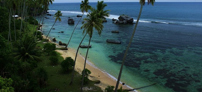 10 Rekomendasi Pantai Terindah di Aceh Yang Ada Tulisan “I Love You” Wajib Kalian Kunjungi 5 10 Rekomendasi Pantai Terindah di Aceh Yang Ada Tulisan “I Love You” Wajib Kalian Kunjungi 5