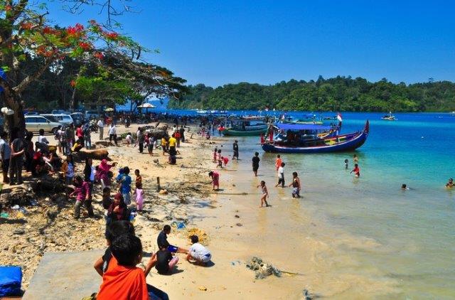 Beberapa Daftar Pantai Bagus di Medan Yang Katanya Mirip Seperti Pulau Dewata Bali 9
