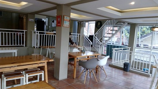 Menarik Untuk Dicoba! 10 Rekomendasi Cafe Daerah Cimahi Ini Bisa Buat Nongkrong Saat Weekend Nanti! 1