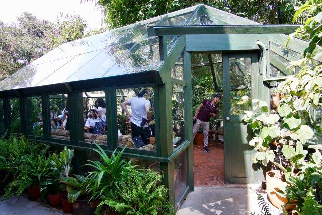 10 Rekomendasi Cafe Yang Romantis Ini Cocok Untuk Candle Light Dinner di Daerah Bandung! 6