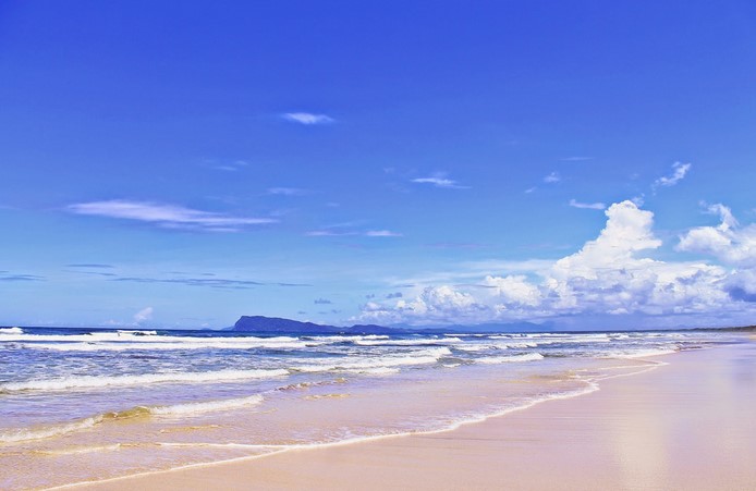 10 Pantai Bagus di Banyuwangi Wajib Dikunjungi, Mana Yang Bisa Untuk Snorkeling dan Camping? 7