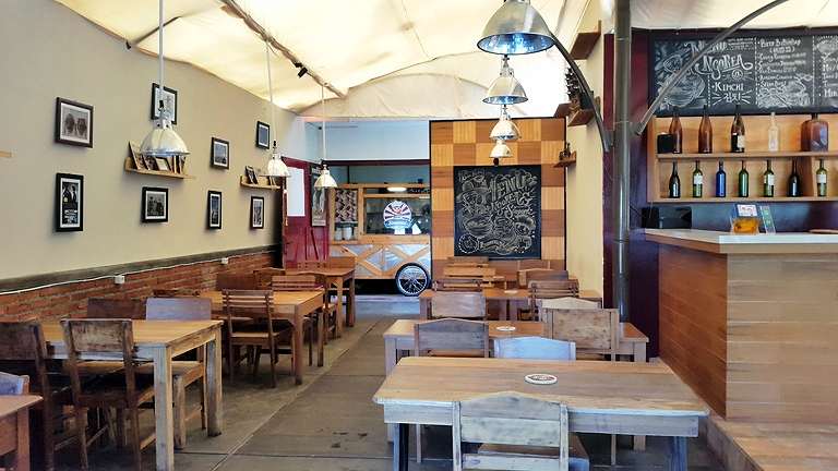 10 Rekomendasi Cafe Korea di Daerah Bandung Ini Sangat Cocok Untuk Kalian K-Food Lovers Kunjungi! 3