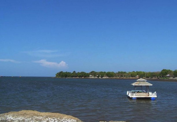 10 Obyek Wisata Pantai Eksotis di Situbondo Jawa Timur, Manakah Yang Terbaik dan Terbagus? 1