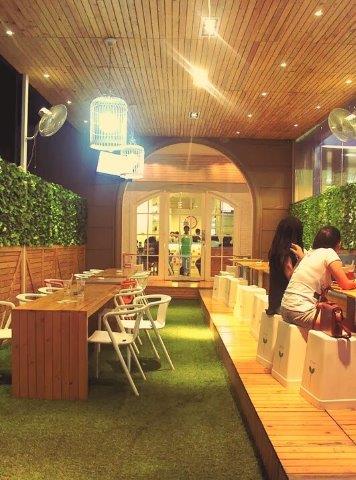 Hangout di Tebet? Jangan Bingung, Mending Ke 10 Daftar Pilihan Cafe Paling Hype Ini Yuk! 1 Hangout di Tebet? Jangan Bingung, Mending Ke 10 Daftar Pilihan Cafe Paling Hype Ini Yuk! 1