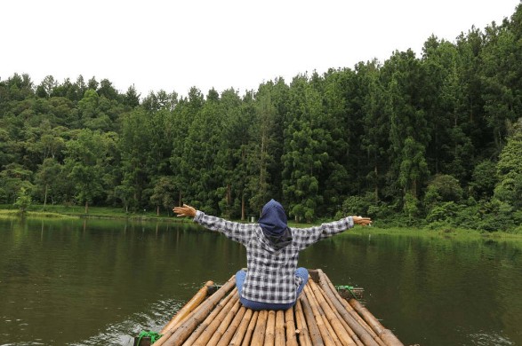 5 Referensi Wisata Danau Daerah Jawa Barat Yang Cantik Ini Cocok Dikunjungi Saat Akhir Pekan 4 5 Referensi Wisata Danau Daerah Jawa Barat Yang Cantik Ini Cocok Dikunjungi Saat Akhir Pekan 4