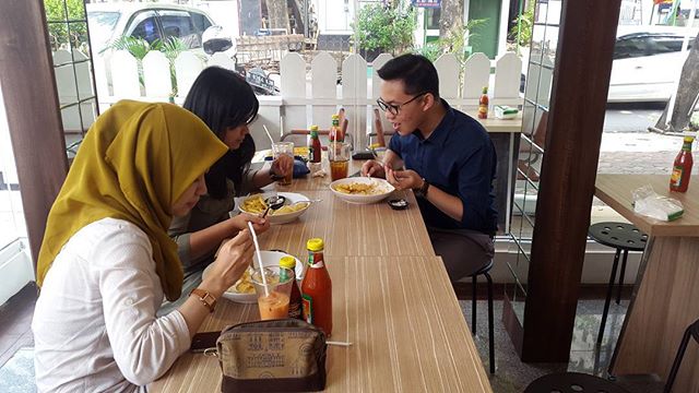 10 Referensi Cafe di Daerah Bintaro Tempat Nongkrong Murah dan Instagenic, Kuy Coba! 1 10 Referensi Cafe di Daerah Bintaro Tempat Nongkrong Murah dan Instagenic, Kuy Coba! 1