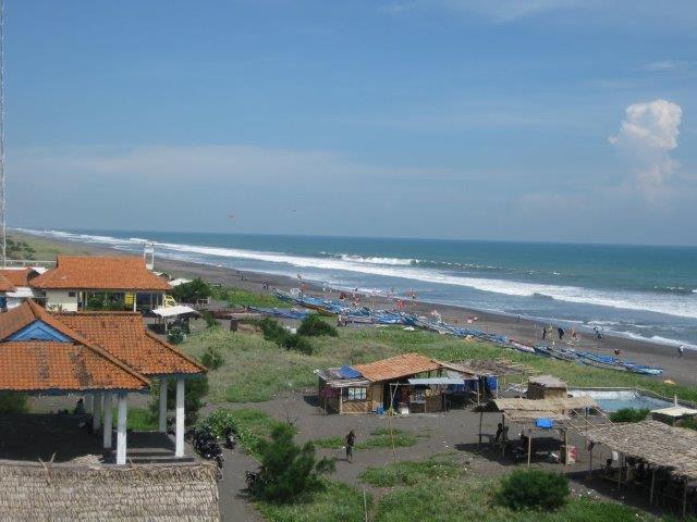 10 Pantai Terkenal di Wilayah Jawa Tengah, Ada Yang Belum Terjamah dan Jarang Dikunjungi 10