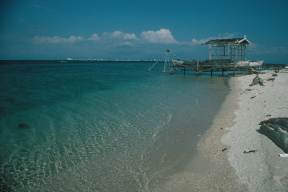 10 Daftar Pilihan Pantai Terbaik di Daerah Makassar Yang Paling Cantik Ini Wajib Kalian Kunjungi 8 10 Daftar Pilihan Pantai Terbaik di Daerah Makassar Yang Paling Cantik Ini Wajib Kalian Kunjungi 8