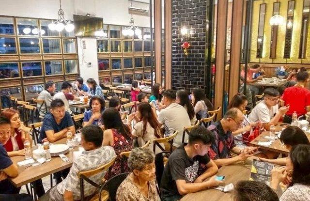 10 Referensi Cafe Paling Oke Buat Nongkrong di Daerah Makassar Saat Kantong Sedang Tipis! 3