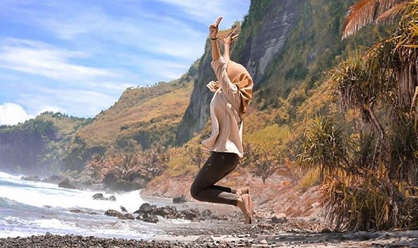 7 Bukti Bila Pantai Menganti Kebumen Adalah Hawainya Indonesia 2