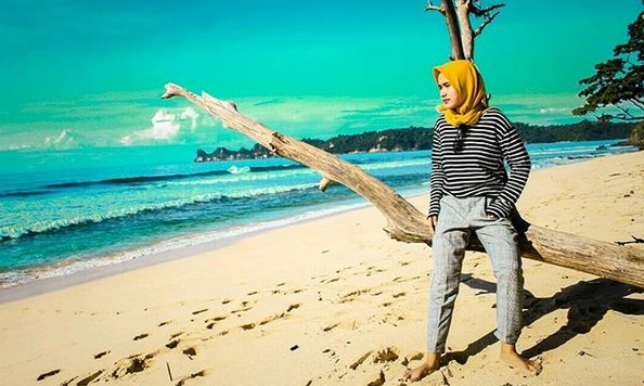 Potret Keindahan Pantai Sendiki Malang, 8 Alasan Kuat Harus Masuk di Travel List! 1