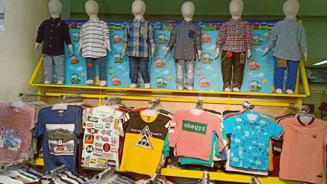 Belanja Ecer Rasa Grosir? Coba ke Pusat Grosir Surabaya 8 Belanja Ecer Rasa Grosir? Coba ke Pusat Grosir Surabaya 8