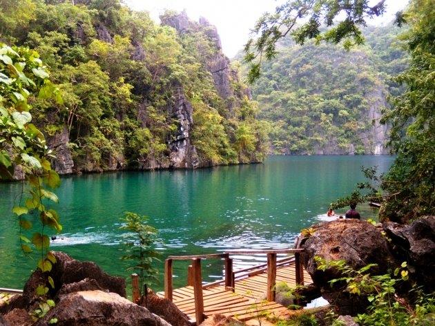 5 Referensi Wisata Danau di Negara Filipina Yang Sangat Cantik Ini Cocok Untuk Memanjakan Mata 4