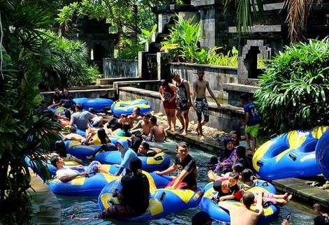 6 Alasan yang Buat Kita Betah di Waterboom Lippo Cikarang Bekasi 1 6 Alasan yang Buat Kita Betah di Waterboom Lippo Cikarang Bekasi 1