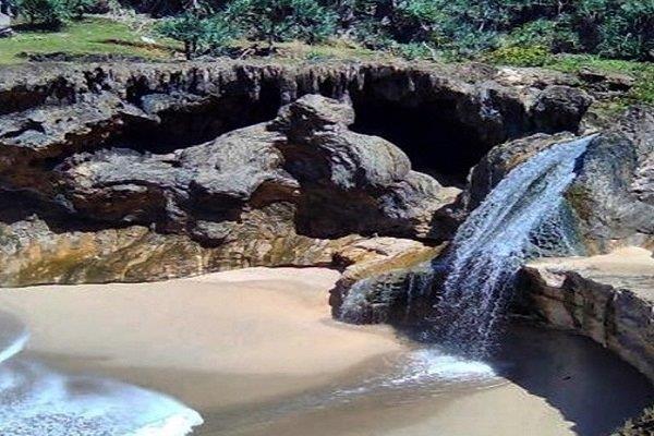 10 Pantai di Wonogiri dan Sekitarnya Yang Indah, Apakah Bisa Untuk Berenang Atau Camping? 3