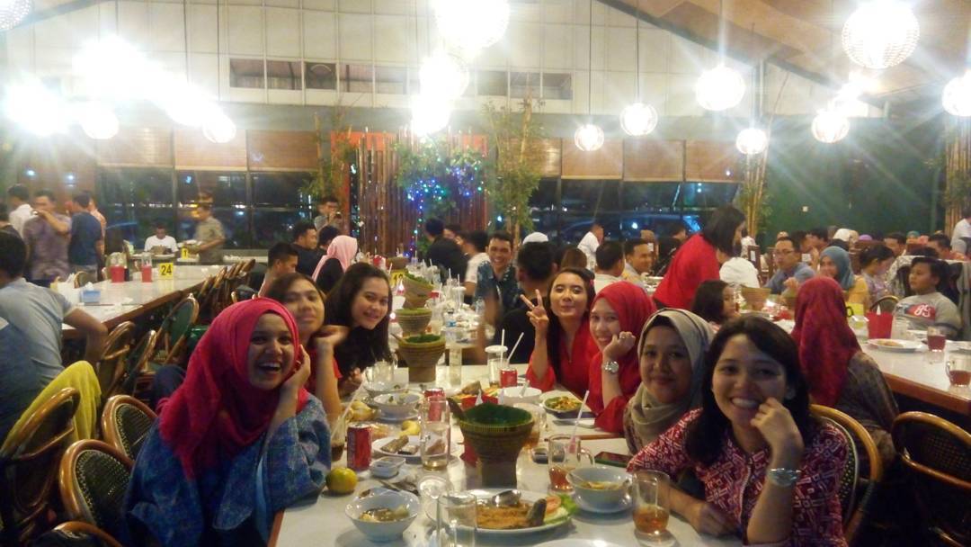 15 Rekomendasi Tempat Makan Enak di Rawamangun Untuk Keluarga Yang Murah dan Nyaman 10