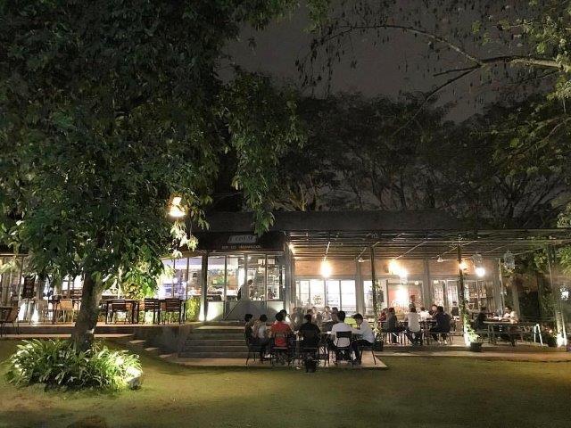 Ini Dia 15 Rekomendasi Tempat Makan di Bintaro Bisa Untuk Keluarga Yang Murah dan Cozy Banget! 10