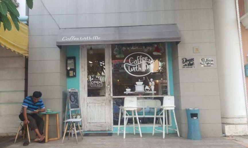 6 Rekomendasi Coffee Shop di Daerah Jakarta Utara Yang Cozy Buat Nongkrong Sambil Co-Working 4 6 Rekomendasi Coffee Shop di Daerah Jakarta Utara Yang Cozy Buat Nongkrong Sambil Co-Working 4