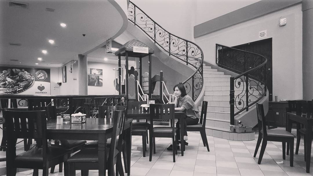 15 Rekomendasi Tempat Makan di Pekanbaru Untuk Keluarga Yang Jadi Favorit dan Ada Kolam Ikan? 11