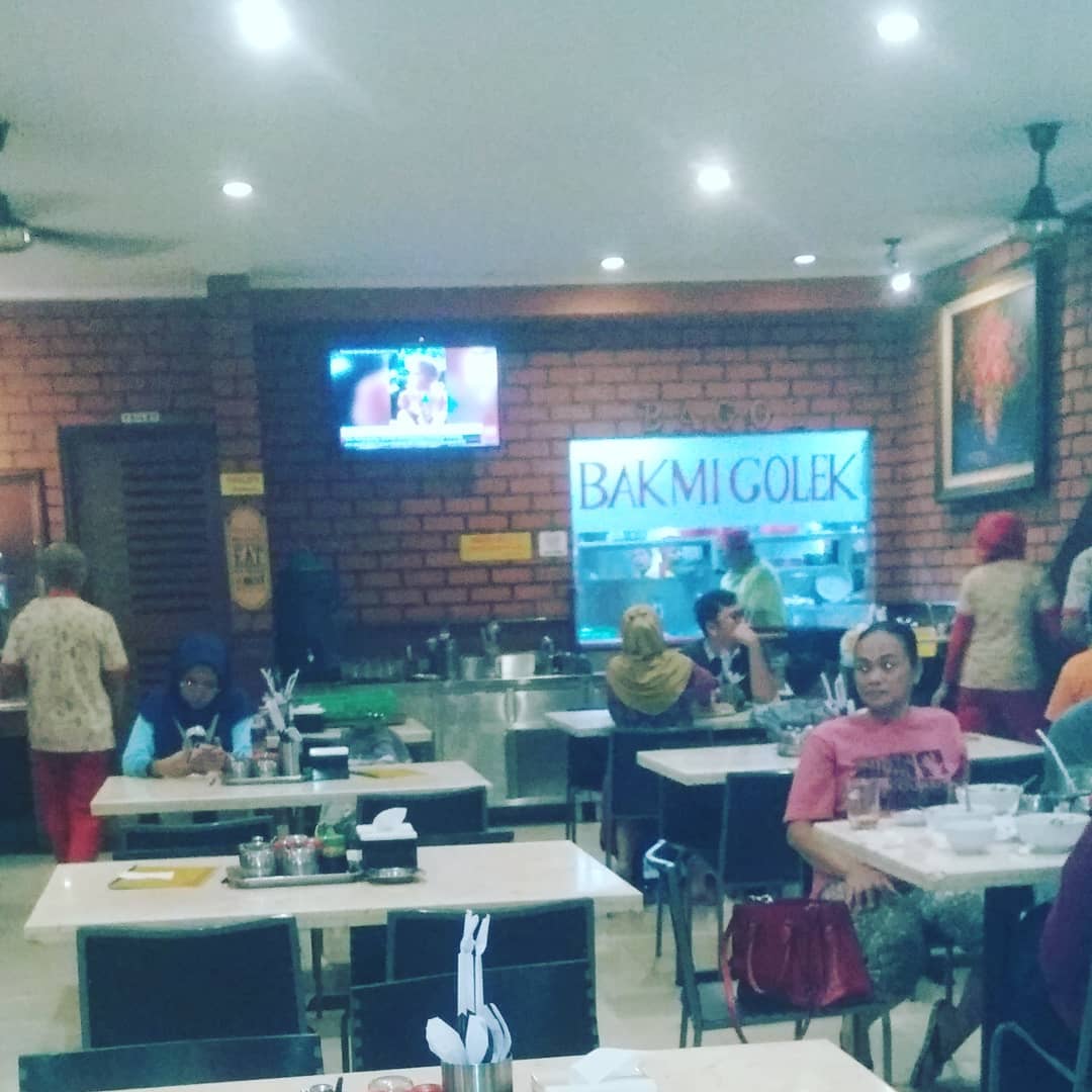 15 Rekomendasi Tempat Makan Enak di Rawamangun Untuk Keluarga Yang Murah dan Nyaman 13