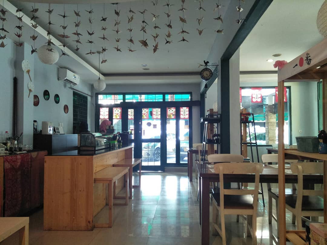 15 Rekomendasi Tempat Makan Enak di Rawamangun Untuk Keluarga Yang Murah dan Nyaman 14