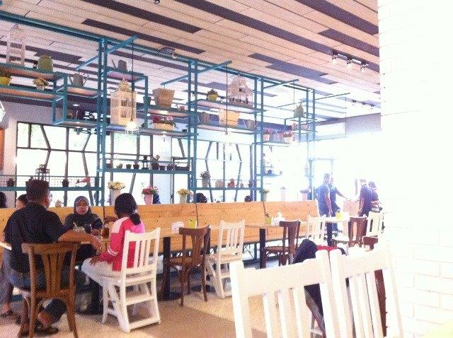 40 Rekomendasi Tempat Makan di Surabaya Terkenal Enak Dengan Harga Murah dan Instagramable 19 40 Rekomendasi Tempat Makan di Surabaya Terkenal Enak Dengan Harga Murah dan Instagramable 19