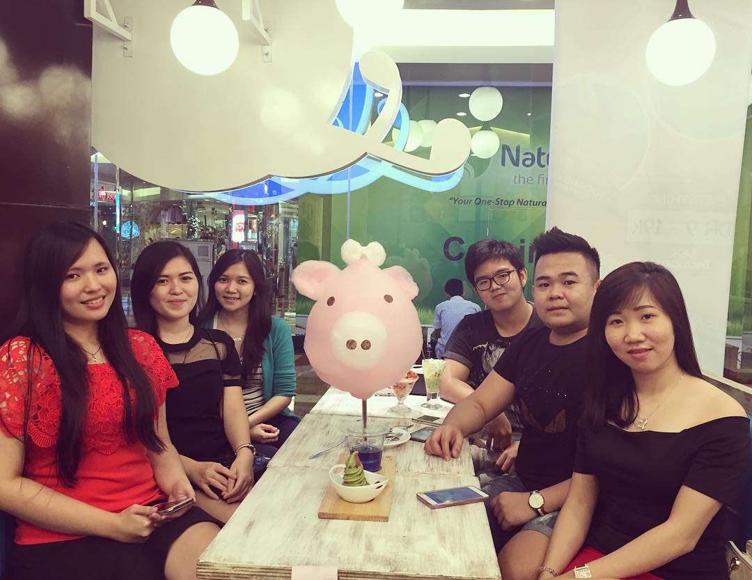 15 Daftar Tempat Makan di Taman Anggrek Yang Enak dan Adakah Restoran Jepang Atau Korea? 1