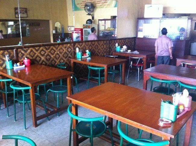 40 Rekomendasi Tempat Makan di Bogor Enak Yang Harganya Murah dan Bisa Untuk Keluarga 26