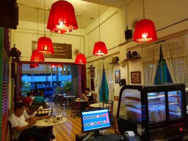 25 Rekomendasi Tempat Makan Enak dan Favorit di Wilayah Medan Untuk Keluarga Yang Lagi Hits 24