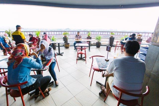 40 Rekomendasi Tempat Makan di Bogor Enak Yang Harganya Murah dan Bisa Untuk Keluarga 28