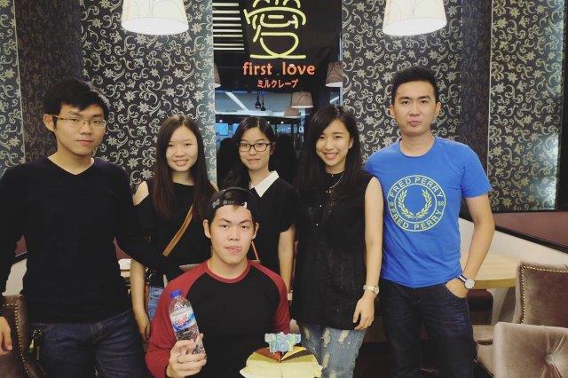 40 Rekomendasi Tempat Makan di Surabaya Terkenal Enak Dengan Harga Murah dan Instagramable 27 40 Rekomendasi Tempat Makan di Surabaya Terkenal Enak Dengan Harga Murah dan Instagramable 27