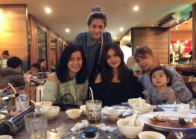 40 Rekomendasi Tempat Makan di Surabaya Terkenal Enak Dengan Harga Murah dan Instagramable 29 40 Rekomendasi Tempat Makan di Surabaya Terkenal Enak Dengan Harga Murah dan Instagramable 29