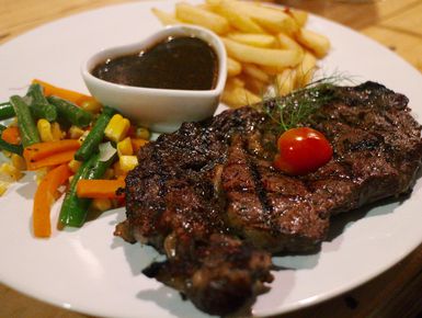 6 Referensi Tempat Hangout di Daerah Bekasi Ini Cocok Untuk Quality Time Bersama Orang Terdekat 4