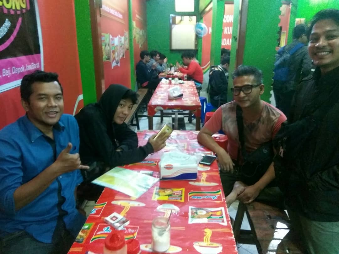 40 Referensi Tempat Makan Terkenal Enak di Wilayah Depok, Manakah Yang Punya Playground? 34