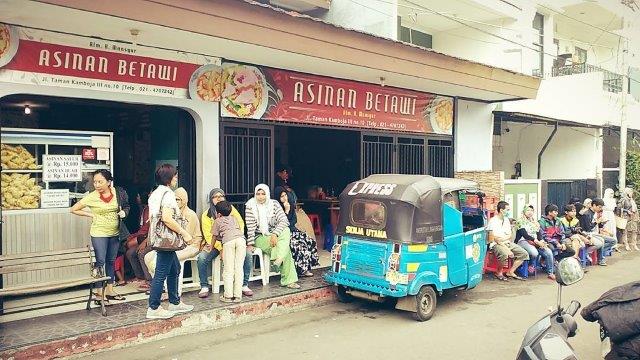 15 Rekomendasi Tempat Makan Enak di Rawamangun Untuk Keluarga Yang Murah dan Nyaman 3