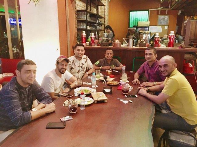 40 Rekomendasi Tempat Makan di Surabaya Terkenal Enak Dengan Harga Murah dan Instagramable 4 40 Rekomendasi Tempat Makan di Surabaya Terkenal Enak Dengan Harga Murah dan Instagramable 4