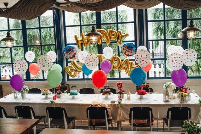 6 Rekomendasi Cafe di Bekasi Yang Menyuguhkan Live Music Ini Bikin Momen Ngumpul Makin Seru 3