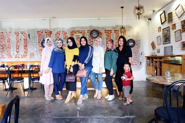 Ini Dia 15 Rekomendasi Tempat Makan di Bintaro Bisa Untuk Keluarga Yang Murah dan Cozy Banget! 4