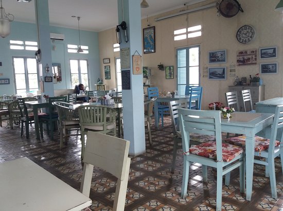 Bingung Mau Malmingan Kemana? 6 Rekomendasi Cafe Hits di Daerah Pekalongan Ini Bisa Jadi Solusinya 2