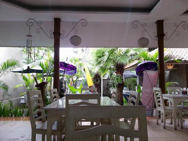 Bingung Mau Malmingan Kemana? 6 Rekomendasi Cafe Hits di Daerah Pekalongan Ini Bisa Jadi Solusinya 6