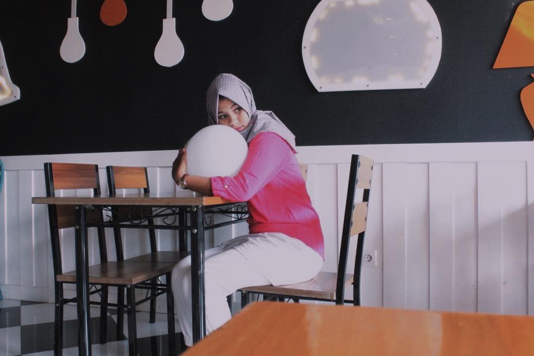 15 Rekomendasi Tempat Makan di Pekanbaru Untuk Keluarga Yang Jadi Favorit dan Ada Kolam Ikan? 7