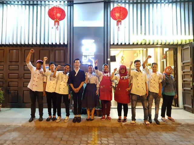 25 Rekomendasi Tempat Makan Enak dan Favorit di Wilayah Medan Untuk Keluarga Yang Lagi Hits 8