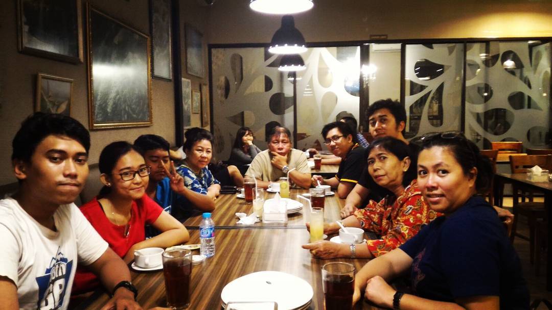 Ini Dia 15 Rekomendasi Tempat Makan di Bintaro Bisa Untuk Keluarga Yang Murah dan Cozy Banget! 9