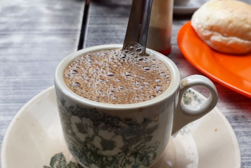 10 Referensi Tempat Nongkrong di Daerah Pontianak Ini Hits Untuk Kalangan Milenials, Merapat Kuy! 6 10 Referensi Tempat Nongkrong di Daerah Pontianak Ini Hits Untuk Kalangan Milenials, Merapat Kuy! 6