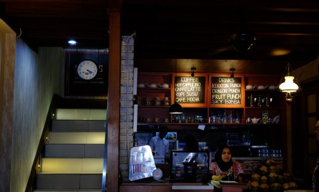 6 Daftar Pilihan Cafe Paling Hype dan Hits Daerah Palembang, Sudah Pernah Ngafe Disini? 6 6 Daftar Pilihan Cafe Paling Hype dan Hits Daerah Palembang, Sudah Pernah Ngafe Disini? 6