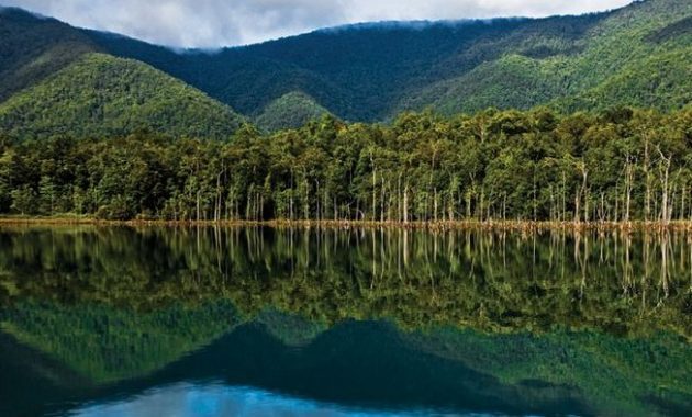 10 Rekomendasi Wisata Danau Daerah Sulawesi Selatan Yang Sangat Cantik Ini Bak Seperti Surga Tersembunyi 1