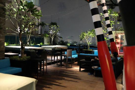 6 Rekomendasi Cafe Paling Instagrambale di Daerah Jakarta Pusat, Cocok Untuk Mempercantik Feeds Kamu! 3 6 Rekomendasi Cafe Paling Instagrambale di Daerah Jakarta Pusat, Cocok Untuk Mempercantik Feeds Kamu! 3