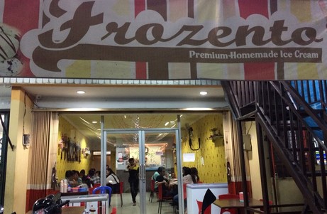 10 Daftar Pilihan Tempat Nongkrong Hits dan Kekinian di Daerah Samarinda, Sudah Pernah Kesini? 6 10 Daftar Pilihan Tempat Nongkrong Hits dan Kekinian di Daerah Samarinda, Sudah Pernah Kesini? 6