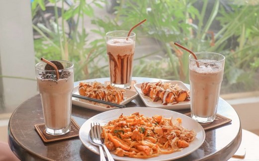 6 Daftar Pilihan Coffee Shop Paling Cantik dan Bikin Betah Nongkrong di Daerah Cikini 4 6 Daftar Pilihan Coffee Shop Paling Cantik dan Bikin Betah Nongkrong di Daerah Cikini 4