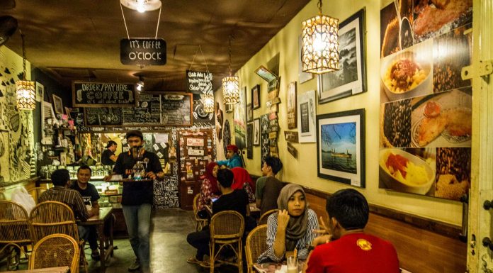 6 Referensi Cafe Murah di Daerah Bandar Lampung Yang Bisa Bikin Nongkrongmu Makin Seru 2
